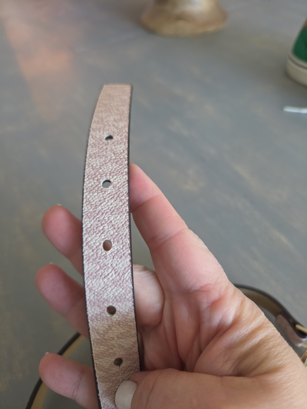 Michael Kors Pale Pink Logo Buckle Belt with Gold MK - Picture 5 of 5